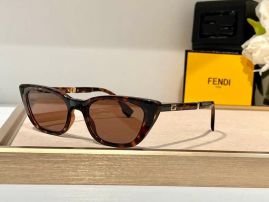 Picture of Fendi Sunglasses _SKUfw51902341fw